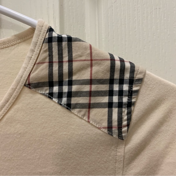 cotton burberry cream colored tshirt - Picture 3 of 8